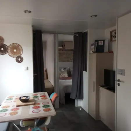 בית כפרי L Insolite Du *